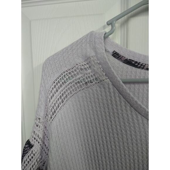 Fever Woman M Blouse Waffle Knit Balloon Sleeve Curved Hem Casual - Picture 2 of 8